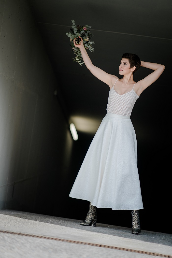 thereseundluise-bettina-hirtreiter-2021-brautrock-nadya-cloque-tealength-10 thereseundluise-bettina-hirtreiter-brautrock-nadya