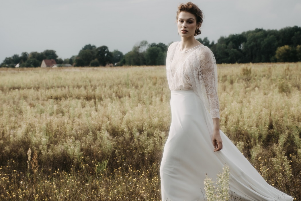 thereseundluise-brautkleid-mara-zarte-spitze-fledermausärmel